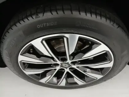 Photo 16 Renault Espace VI E-Tech full hybrid 200 GSR2 Techno