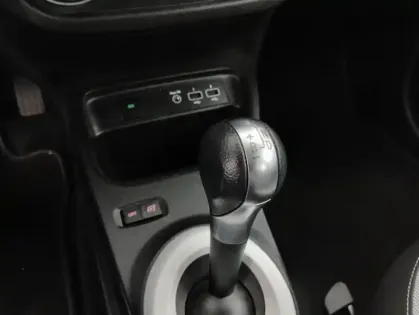 Photo 22 Renault Twingo E-TECH ELECTRIQUE III Equilibre