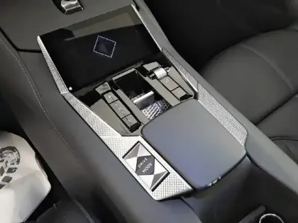 Photo 13 DS DS 4  Hybride E-Tense 225 EAT8