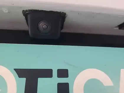 Photo 33 Peugeot 208  BlueHDi 100 S&S BVM6