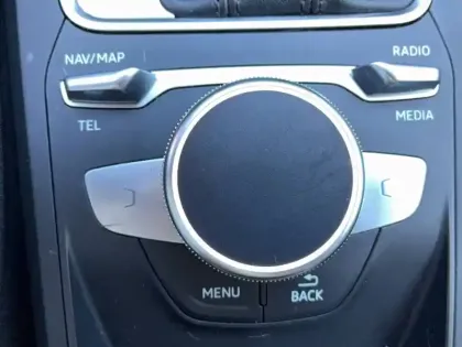 Photo 24 Audi Q2  35 TFSI 150 S tronic 7