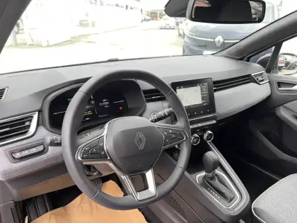 Photo 29 Renault Clio  E-Tech full hybrid 145 ch GSR2