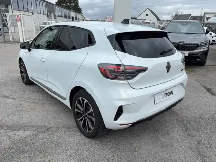 Photo 22 Renault Clio  E-Tech full hybrid 145 ch GSR2