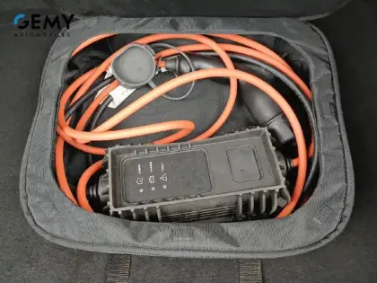 Photo 38 Peugeot 208  Electrique 50 kWh 136ch