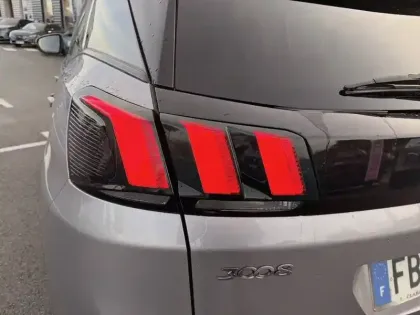 Photo 16 Peugeot 3008  1.2 Puretech 130ch S&S EAT6