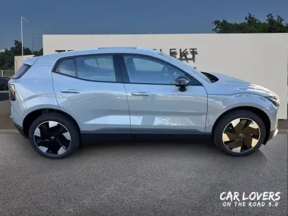 Photo 5 Volvo Ex30  Single 272 ch 1EDT