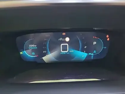 Photo 9 Peugeot 2008  PureTech 130 S&S EAT8