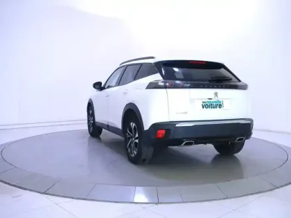 Photo 6 Peugeot 2008  PureTech 130 S&S EAT8