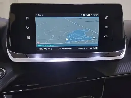 Photo 40 Peugeot 2008  PureTech 100 S&S BVM6