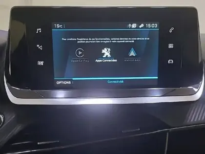 Photo 45 Peugeot 2008  PureTech 100 S&S BVM6