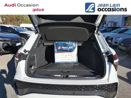 Photo 30 Audi Q3  e-hybrid 272 ch S tronic 6