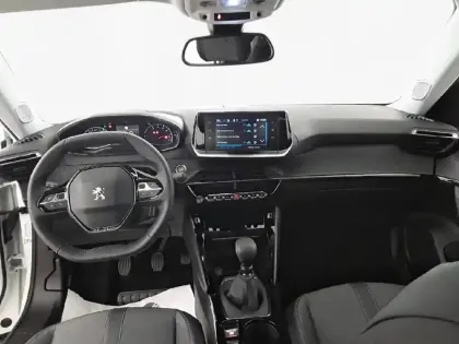 Photo 7 Peugeot 2008  PureTech 100 S&S BVM6