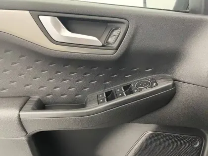 Photo 60 Ford Kuga  1.5 EcoBlue 120 S&S BVM6