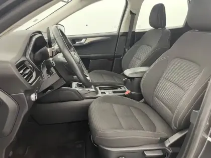 Photo 46 Ford Kuga  1.5 EcoBlue 120 S&S BVM6