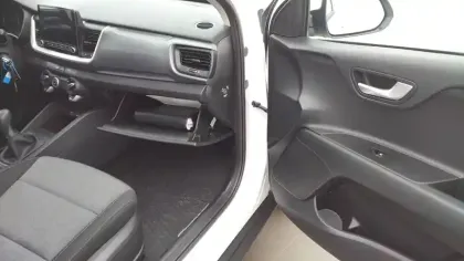 Photo 26 Kia Stonic  1.0 T-GDi 100 ch BVM6