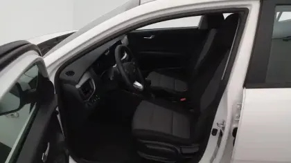 Photo 11 Kia Stonic  1.0 T-GDi 100 ch BVM6