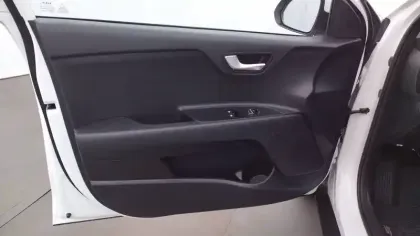 Photo 24 Kia Stonic  1.0 T-GDi 100 ch BVM6