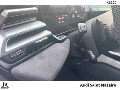 Photo 17 Audi A5  Avant e-hybrid 367 ch S tronic 7 Quattro