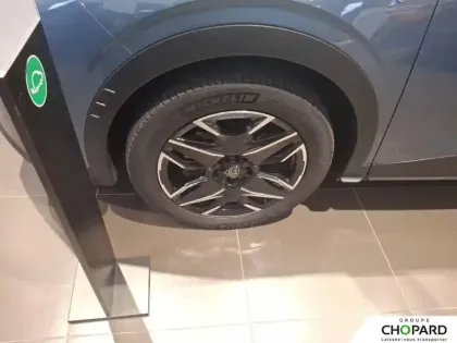 Photo 63 Peugeot 5008  Hybrid 145 e-DCS6