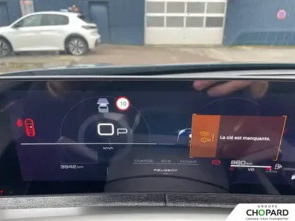 Photo 78 Peugeot 3008  Hybrid 145 e-DCS6