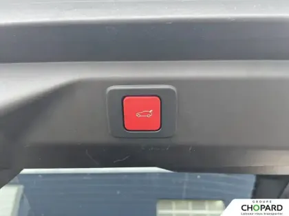 Photo 19 Peugeot 3008  Hybrid 145 e-DCS6