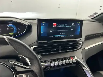 Photo 11 Peugeot 3008  Hybrid 225 e-EAT8