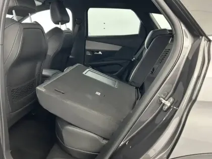 Photo 26 Peugeot 3008  Hybrid 225 e-EAT8