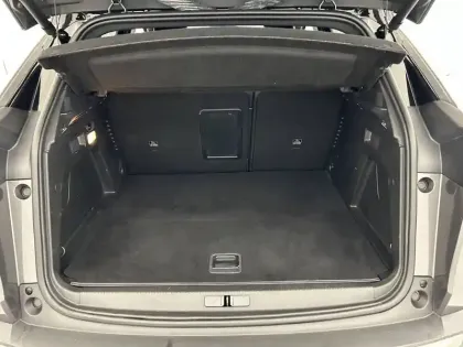 Photo 17 Peugeot 3008  Hybrid 225 e-EAT8