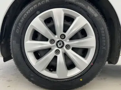 Photo 18 Renault Clio  SCe 65