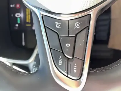 Photo 44 Renault Clio  E-Tech full hybrid 145 ch GSR2