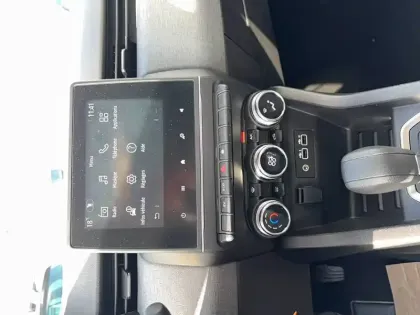 Photo 32 Renault Clio  E-Tech full hybrid 145 ch GSR2