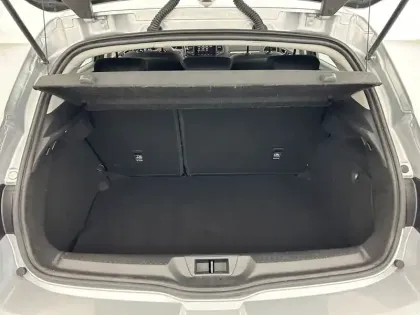 Photo 21 Renault Megane Mégane IV Berline Blue dCi 115 - 21B