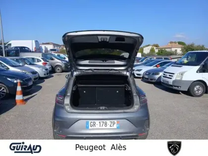 Photo 26 Renault Clio  E-Tech full hybrid 145