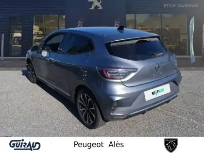 Photo 48 Renault Clio  E-Tech full hybrid 145