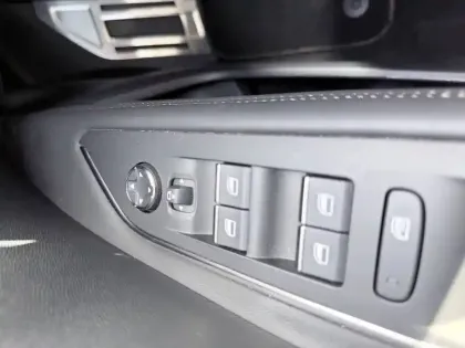 Photo 77 Peugeot 3008  PureTech 130ch S&S BVM6