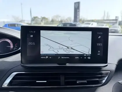 Photo 62 Peugeot 3008  PureTech 130ch S&S BVM6