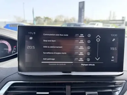 Photo 67 Peugeot 3008  PureTech 130ch S&S BVM6