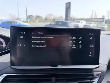 Photo 69 Peugeot 3008  PureTech 130ch S&S BVM6