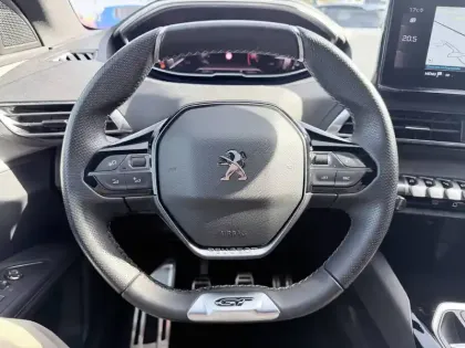 Photo 101 Peugeot 3008  PureTech 130ch S&S BVM6