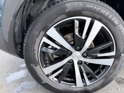 Photo 45 Peugeot 3008  PureTech 130ch S&S BVM6