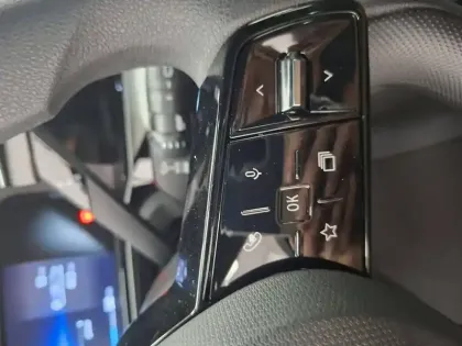 Photo 29 Renault 4 Renault  E-Tech Electrique 120 ch autonomie urbaine