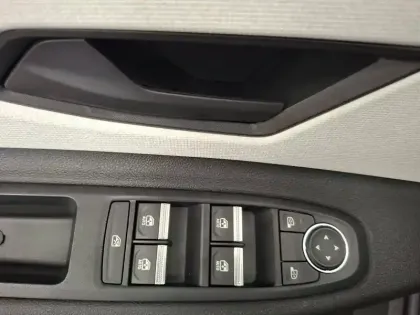 Photo 26 Renault 4 Renault  E-Tech Electrique 120 ch autonomie urbaine