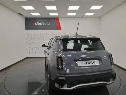 Photo 50 Renault 4 Renault  E-Tech Electrique 120 ch autonomie urbaine