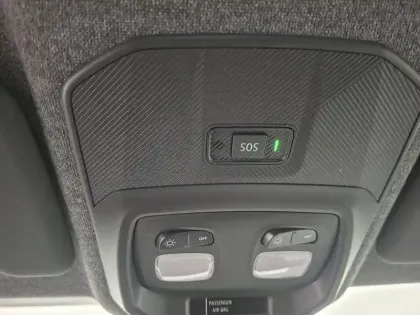 Photo 34 Renault 4 Renault  E-Tech Electrique 120 ch autonomie urbaine