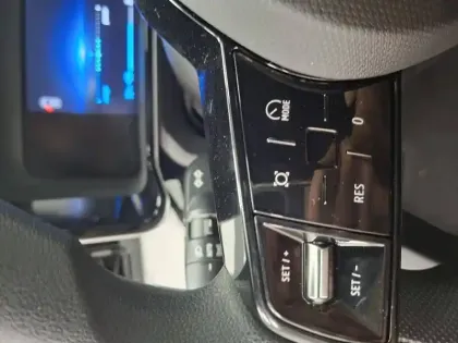 Photo 28 Renault 4 Renault  E-Tech Electrique 120 ch autonomie urbaine