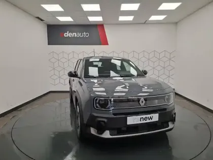 Photo 48 Renault 4 Renault  E-Tech Electrique 120 ch autonomie urbaine