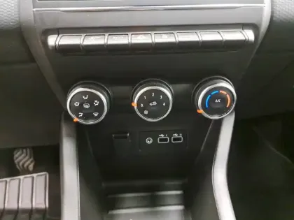 Photo 35 Renault Clio  TCe 90