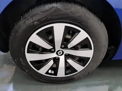 Photo 13 Renault Clio  TCe 90