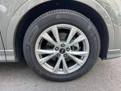 Photo 50 Audi Q3  35 TFSI 150 ch S tronic 7