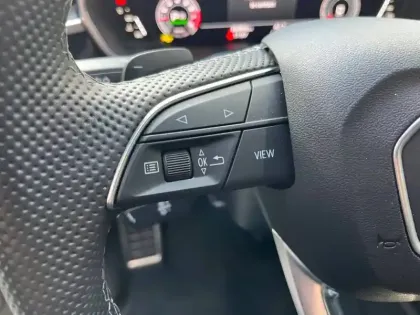 Photo 59 Audi Q3  35 TFSI 150 ch S tronic 7